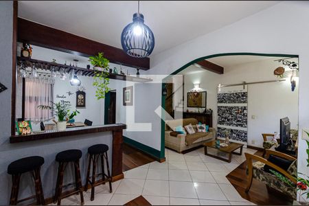 Casa de Condomínio à venda com 3 quartos, 220m² em Icaraí, Niterói