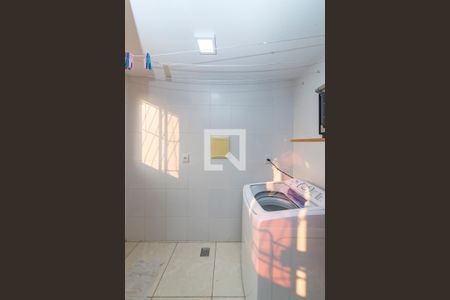 Apartamento à venda com 60m², 2 quartos e 1 vagaÁrea de Serviço