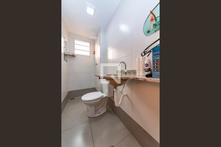 Apartamento à venda com 60m², 2 quartos e 1 vagaBanheiro Social