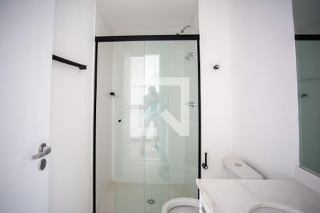 Banheiro de kitnet/studio para alugar com 1 quarto, 25m² em Mirandópolis, São Paulo
