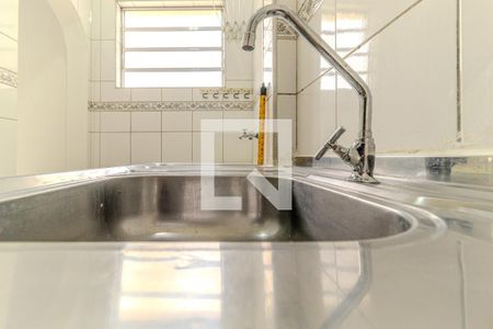 Apartamento à venda com 60m², 2 quartos e sem vagaCozinha