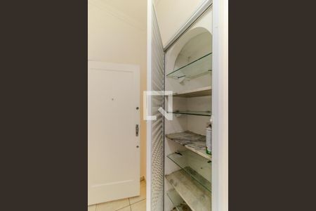 Armário de kitnet/studio para alugar com 2 quartos, 60m² em Santa Efigênia, São Paulo