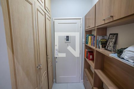 Apartamento à venda com 28m², 1 quarto e sem vaga Apartamento à venda com 28m², 1 quarto e sem vagaQuarto