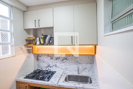 Apartamento à venda com 28m², 1 quarto e sem vaga Apartamento à venda com 28m², 1 quarto e sem vagaCozinha