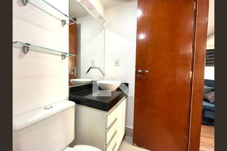 Studio à venda com 37m², 1 quarto e 1 vaga Studio à venda com 37m², 1 quarto e 1 vagaBanheiro
