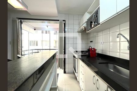 Studio à venda com 37m², 1 quarto e 1 vaga Studio à venda com 37m², 1 quarto e 1 vagaCozinha