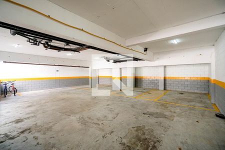Garagem de apartamento para alugar com 2 quartos, 38m² em Chácara Santo Antônio (zona Leste), São Paulo