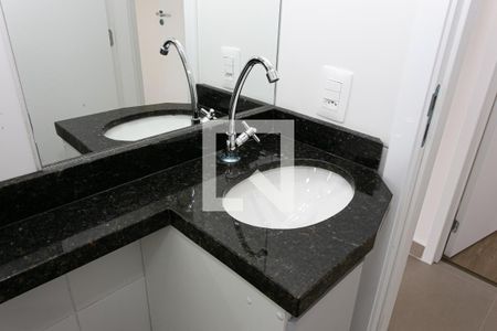 Apartamento para alugar com 38m², 2 quartos e 1 vaga Apartamento para alugar com 38m², 2 quartos e 1 vagaBanheiro