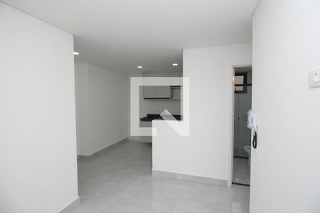 Sala de TV de apartamento para alugar com 2 quartos, 41m² em Chácara Santo Antônio (zona Leste), São Paulo