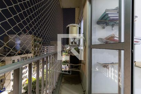 Apartamento à venda com 69m², 3 quartos e 1 vagaQuarto 2 Varanda