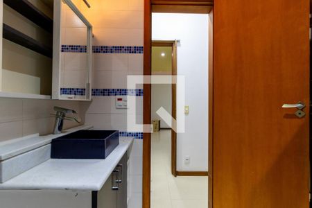 Apartamento à venda com 69m², 3 quartos e 1 vagaBanheiro Social