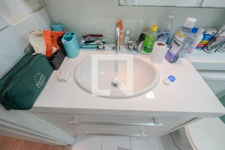 Apartamento à venda com 69m², 2 quartos e 1 vagaBanheiro da Suíte 1