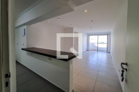 Apartamento à venda com 65m², 2 quartos e 1 vagaEntrada