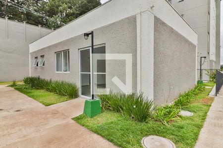 Apartamento para alugar com 42m², 2 quartos e sem vaga Apartamento para alugar com 42m², 2 quartos e sem vagaÁrea comum - Salão de festas