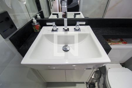 Apartamento à venda com 137m², 3 quartos e 2 vagasBanheiro da Suíte 2