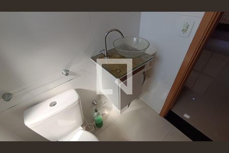 Apartamento para alugar com 46m², 2 quartos e 1 vaga Apartamento para alugar com 46m², 2 quartos e 1 vagaBanheiro