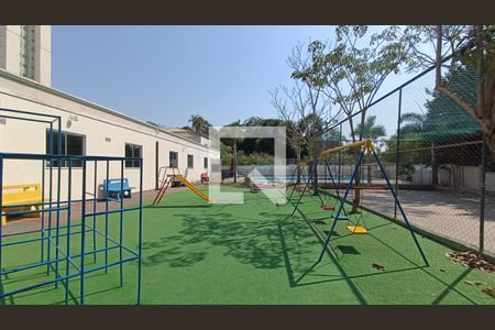 Apartamento para alugar com 46m², 2 quartos e 1 vaga Apartamento para alugar com 46m², 2 quartos e 1 vagaÁrea comum - Playground