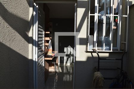 Apartamento para alugar com 50m², 2 quartos e 1 vagaÁrea de Serviço