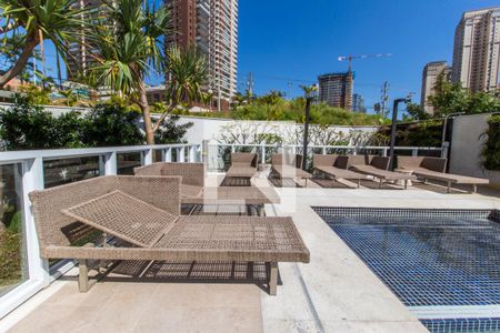 Apartamento para alugar com 70m², 2 quartos e 2 vagasPiscina