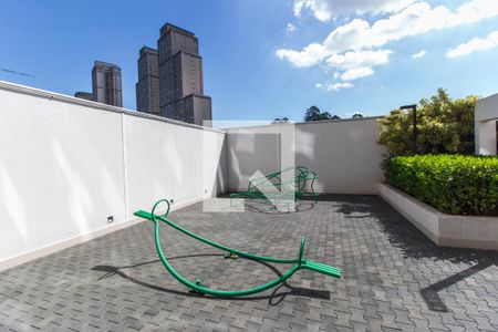 Apartamento para alugar com 70m², 2 quartos e 2 vagasÁrea comum - Playground