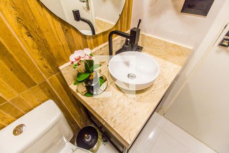 Apartamento para alugar com 70m², 2 quartos e 2 vagas Apartamento para alugar com 70m², 2 quartos e 2 vagasBanheiro 2