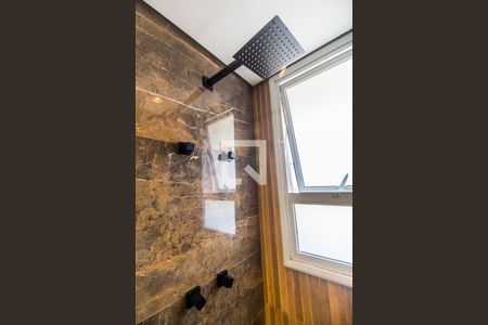 Apartamento para alugar com 70m², 2 quartos e 2 vagas Apartamento para alugar com 70m², 2 quartos e 2 vagasBanheiro da Suíte