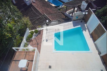 Casa à venda com 377m², 4 quartos e 2 vagasVista