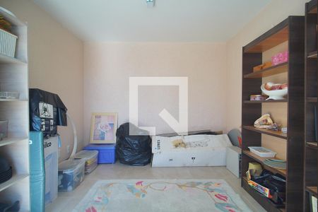 Casa à venda com 377m², 4 quartos e 2 vagasEscritório