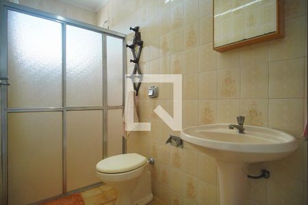 Casa à venda com 377m², 4 quartos e 2 vagasBanheiro