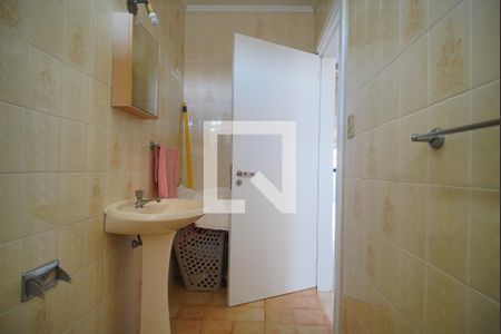 Casa à venda com 377m², 4 quartos e 2 vagasBanheiro