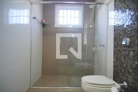 Casa à venda com 377m², 4 quartos e 2 vagasBanheiro da Suíte 1