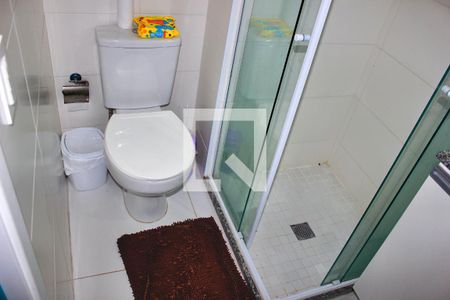 Apartamento à venda com 58m², 2 quartos e 1 vaga Apartamento à venda com 58m², 2 quartos e 1 vagaBanheiro
