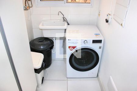 Apartamento à venda com 58m², 2 quartos e 1 vaga Apartamento à venda com 58m², 2 quartos e 1 vagaLavanderia