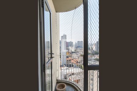 Apartamento à venda com 59m², 2 quartos e 1 vagaVaranda