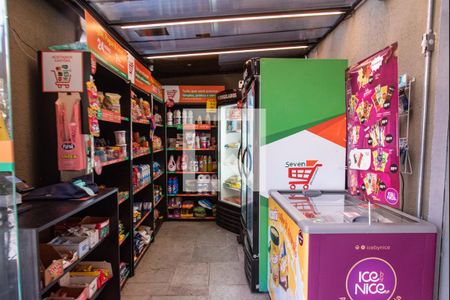 Apartamento à venda com 59m², 2 quartos e 1 vagaMercadinho