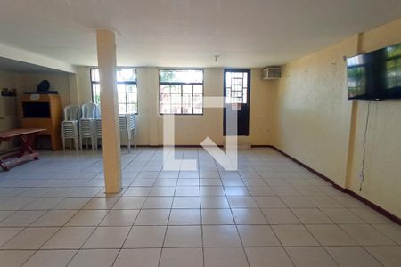 Casa de condomínio à venda com 80m², 2 quartos e 2 vagas Casa de condomínio à venda com 80m², 2 quartos e 2 vagasÁrea comum - Salão de festas