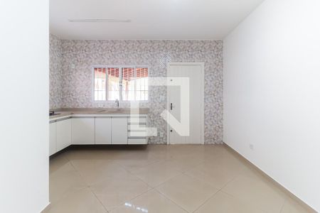 Casa para alugar com 199m², 4 quartos e 2 vagas Casa para alugar com 199m², 4 quartos e 2 vagasCozinha