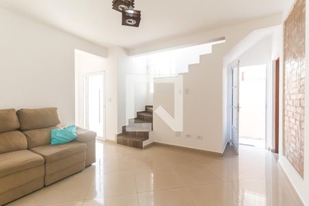 Casa para alugar com 4 quartos, 199m² em Vila Idalina, Poá