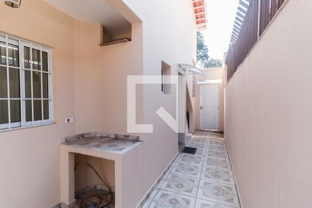 Casa para alugar com 199m², 4 quartos e 2 vagas Casa para alugar com 199m², 4 quartos e 2 vagasCorredor Lateral