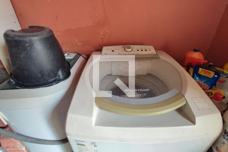 Casa à venda com 250m², 3 quartos e 2 vagas Casa à venda com 250m², 3 quartos e 2 vagasÁrea de Serviço