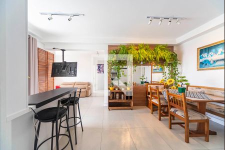 Apartamento para alugar com 75m², 2 quartos e 2 vagas Apartamento para alugar com 75m², 2 quartos e 2 vagasSala