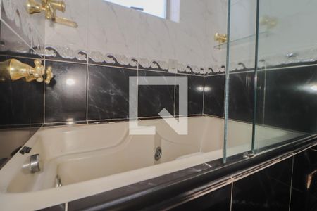 Apartamento à venda com 105m², 3 quartos e 1 vagaBanheiro da Suíte