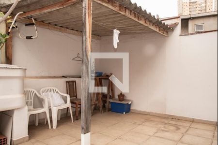 Casa à venda com 144m², 3 quartos e 2 vagasTerraço