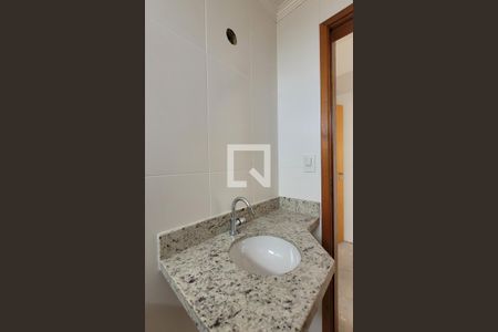 Apartamento à venda com 86m², 3 quartos e 2 vagasBanheiro da suíte