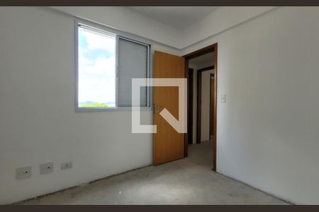 Apartamento à venda com 86m², 3 quartos e 2 vagasQuarto 2