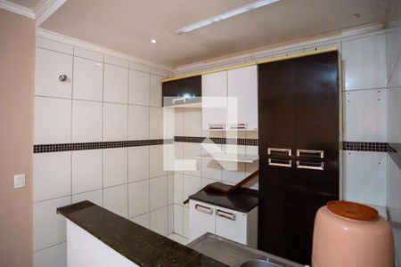 Casa à venda com 201m², 3 quartos e 2 vagas Casa à venda com 201m², 3 quartos e 2 vagasCozinha de Serviço