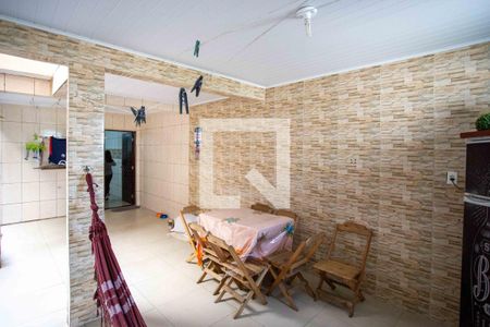 Casa à venda com 201m², 3 quartos e 2 vagas Casa à venda com 201m², 3 quartos e 2 vagasEspaço Gourmet