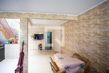 Casa à venda com 201m², 3 quartos e 2 vagas Casa à venda com 201m², 3 quartos e 2 vagasEspaço Gourmet