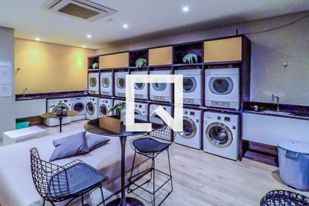 Studio para alugar com 22m², 1 quarto e sem vaga Studio para alugar com 22m², 1 quarto e sem vagaÁrea comum - Lavanderia