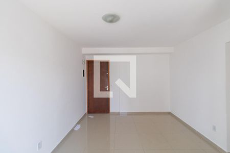 Sala de apartamento à venda com 2 quartos, 50m² em Vila Carmosina, São Paulo